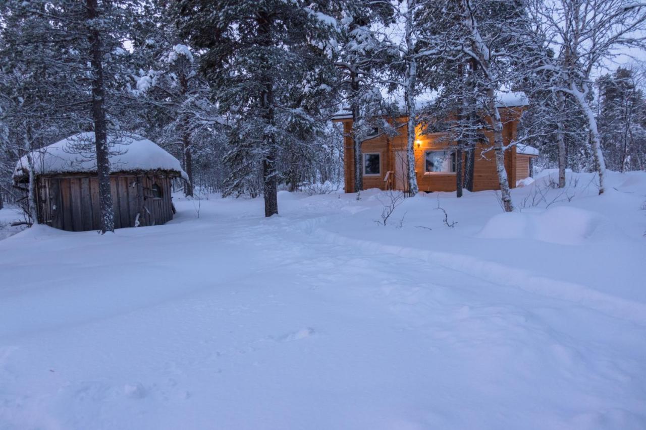 Hirsi - The White Blue Wilderness Lodge Kaamanen ภายนอก รูปภาพ